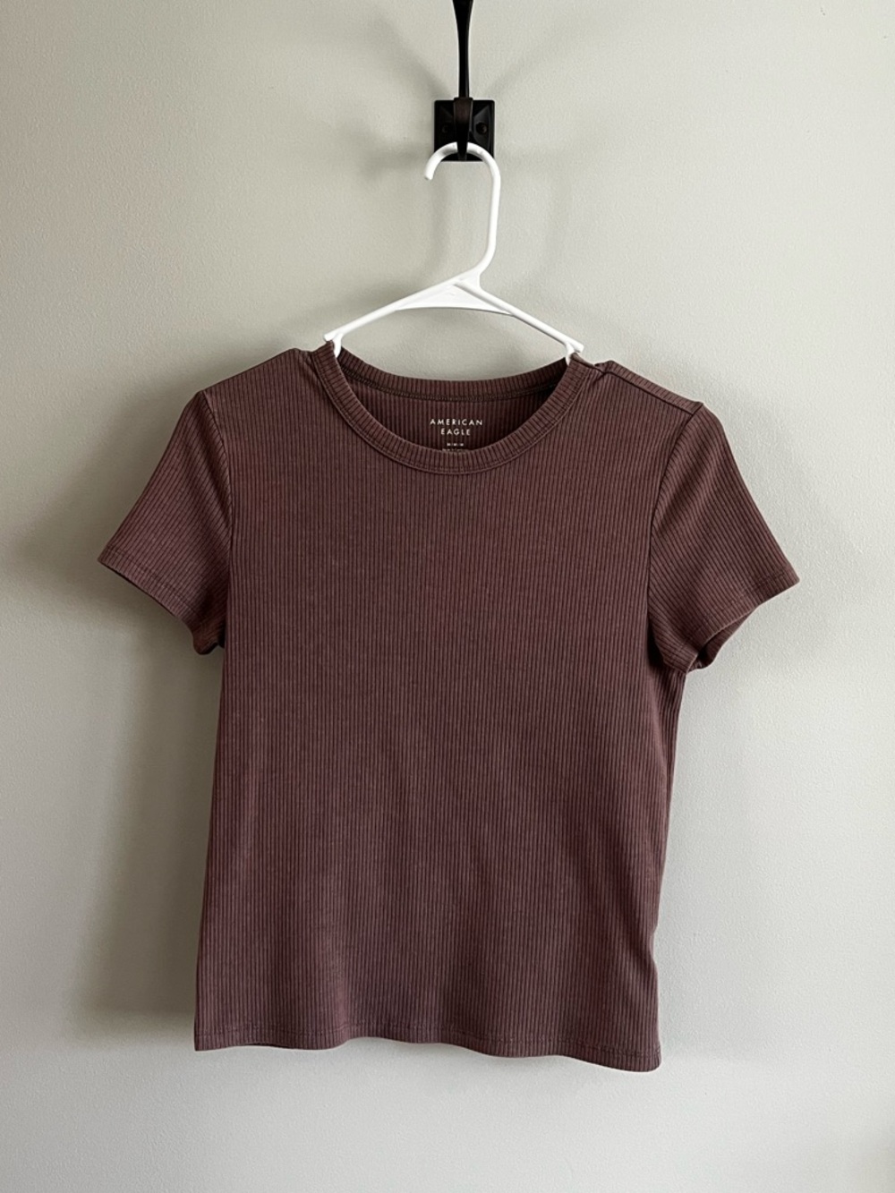 AE Ribbed Hey Baby Tee